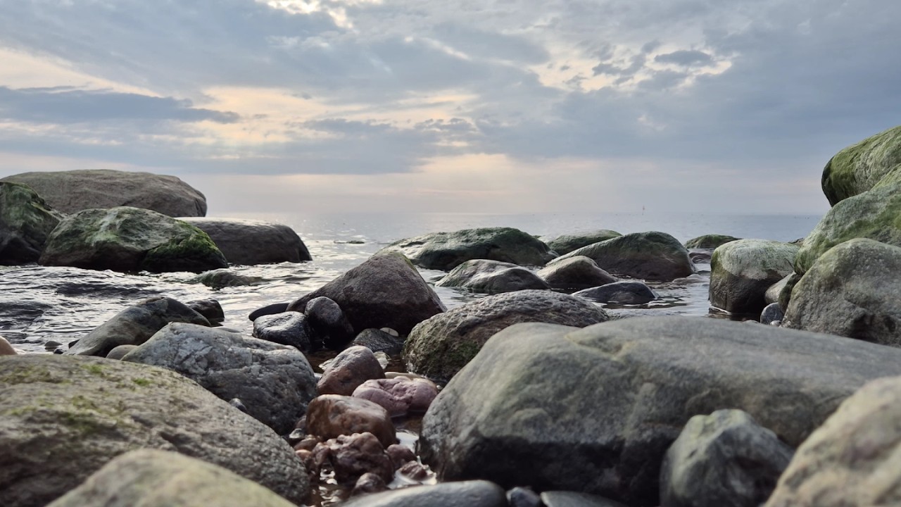 12 Hours Ocean Waves on Rocks 🌊 4K Calm Sea Ambience for Sleep, Relax, Study & Meditation