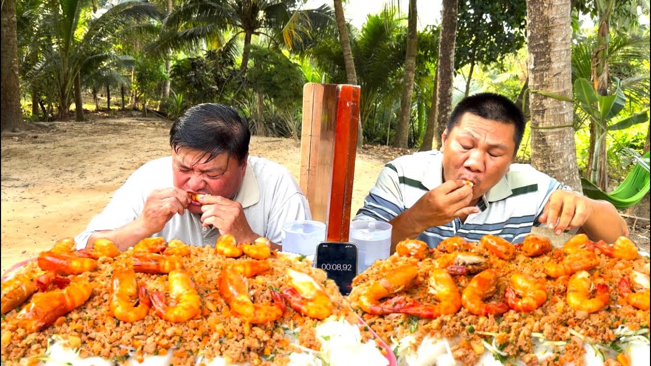 Trận Đấu Quá Kinh.Khủng 6 Phút ĂN 5 KÝ BÁNH ĐÚC TÔM CÀNG Đặc Sản Miền Tây Thắng Được 200K | ATN 