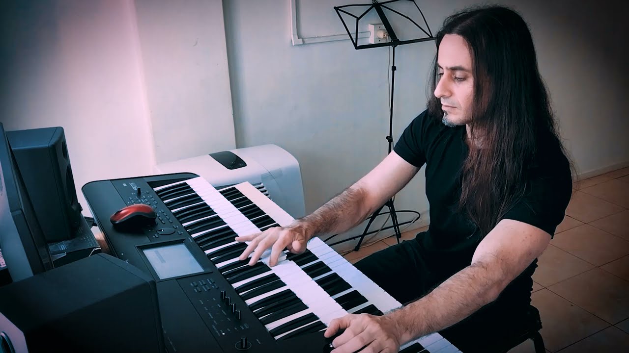 Recording keyboard parts for Roger Staffelbach's instrumental album (Artension, Artlantica)