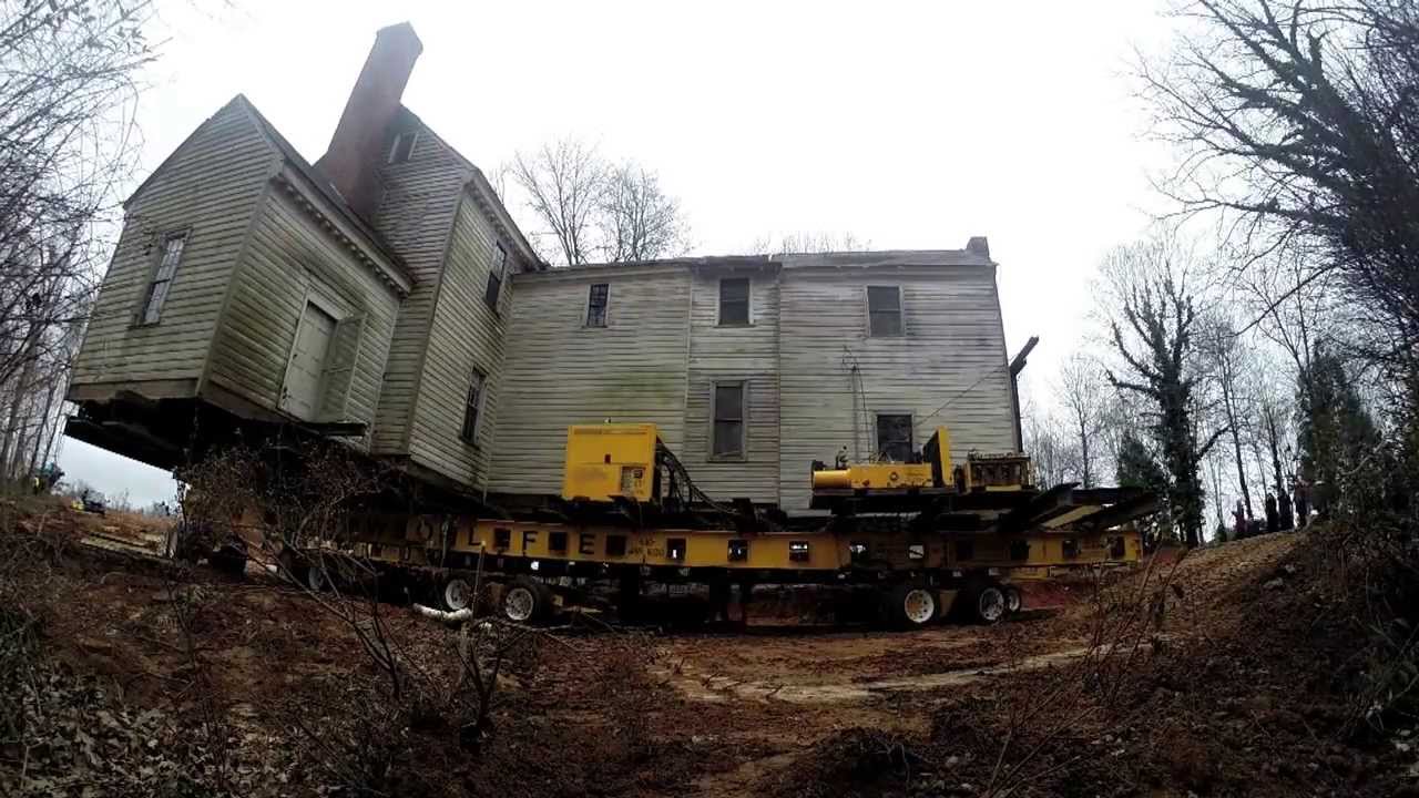 Time-lapse: Moving the Crabtree Jones House in 60 seconds