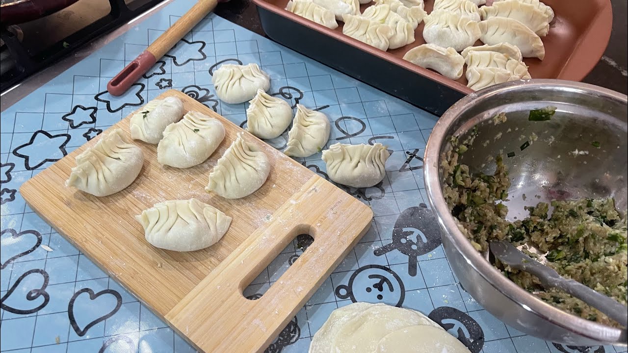 COMO FAZER GUIOZA (GYOZA) COMPLETO DA MASSA AO RECHEIO ATÉ O MOLHO | MELHOR QUE DO RESTAURANTE