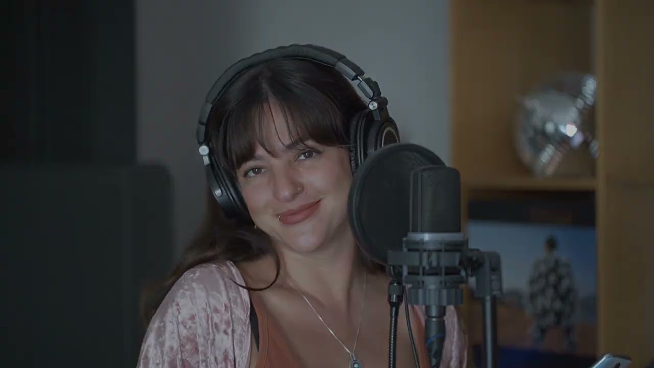 Perla Villarello video demo locución  2023