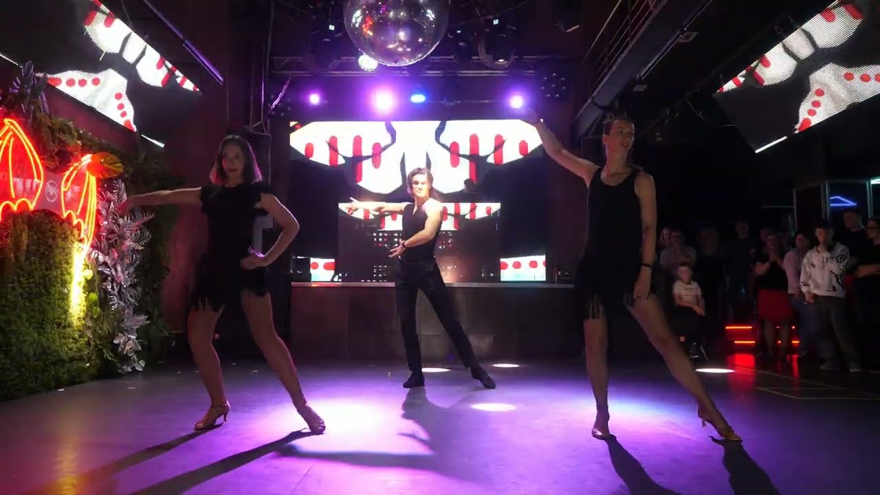 SOLO LATINO #ŠOKIAI -Rafal & Ladies -Latin #dance | Šokių studija Vilniuje 🔔Subscibe@ZvaigzdziuTakas