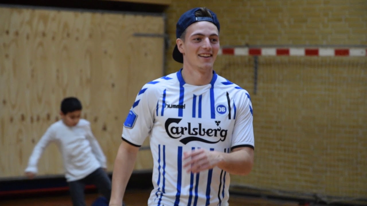 Spillerbesøg på Munkebjergskolen