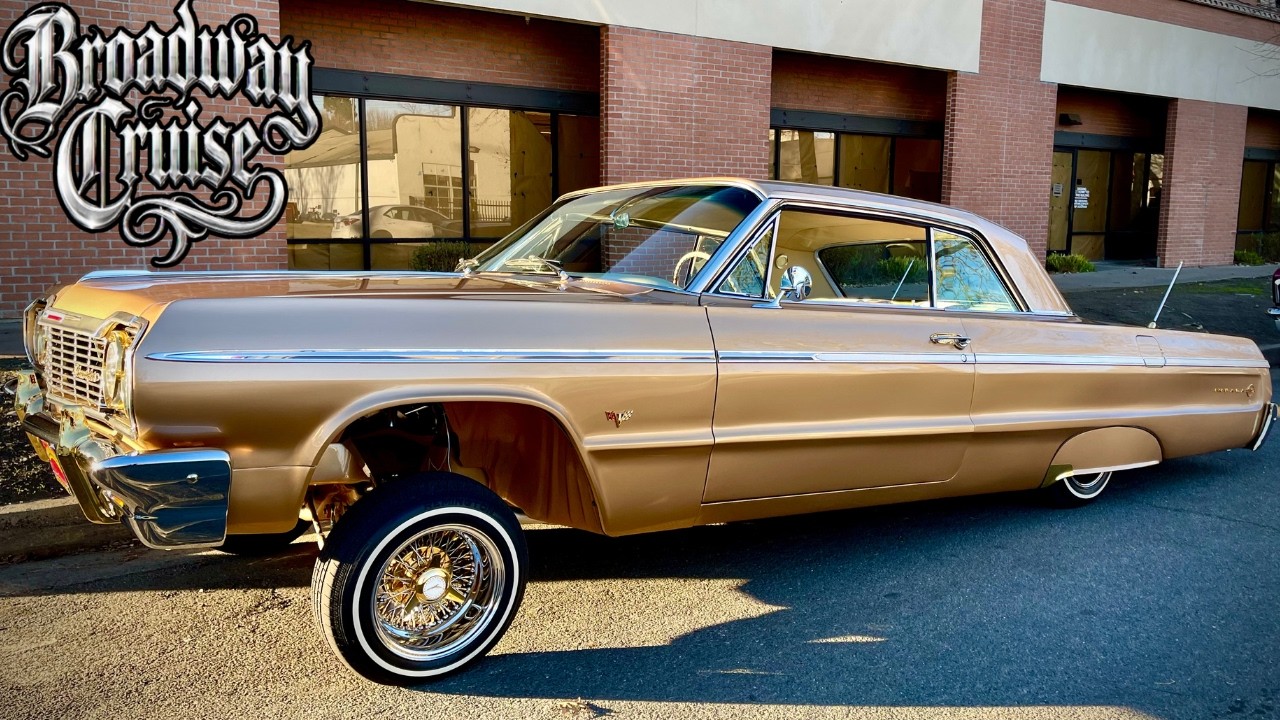 LOWRIDERS CRUISING BROADWAY IN SACRAMENTO! (DOPE) | Sacramento, CA