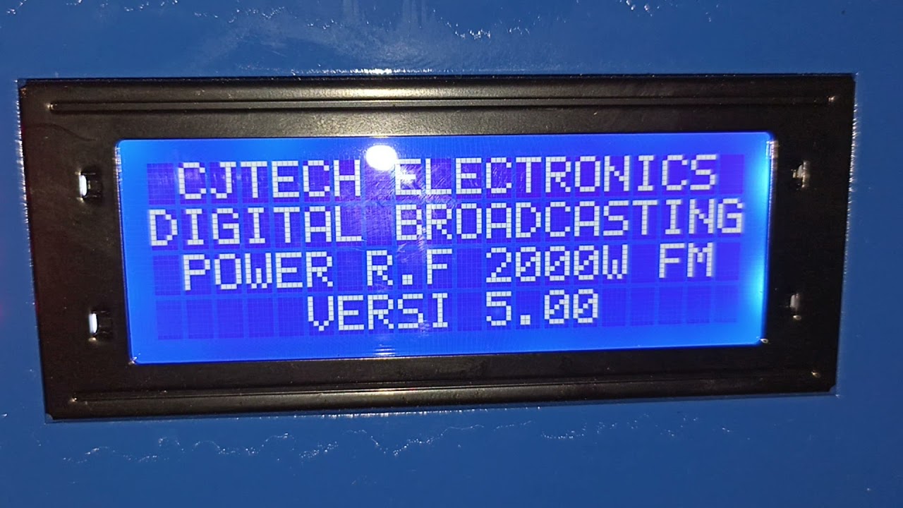 2kw FM TRANSMITTER with Warner RF exciter