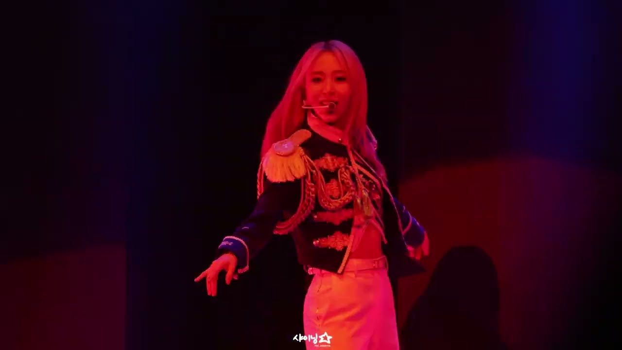 240420문별 콘서트in홍콩 - WWUD, 달이 태양을 가릴 때(Eclipse), MOON MOVIE, DARK ROMANCE 직캠 (MAMAMOO MOONBYUL FANCAM)