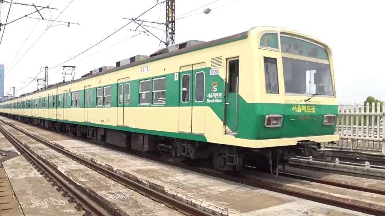 2호선 잠실철교의 평온한 오전, Seoul metro Line.2 Jamsillaru Station