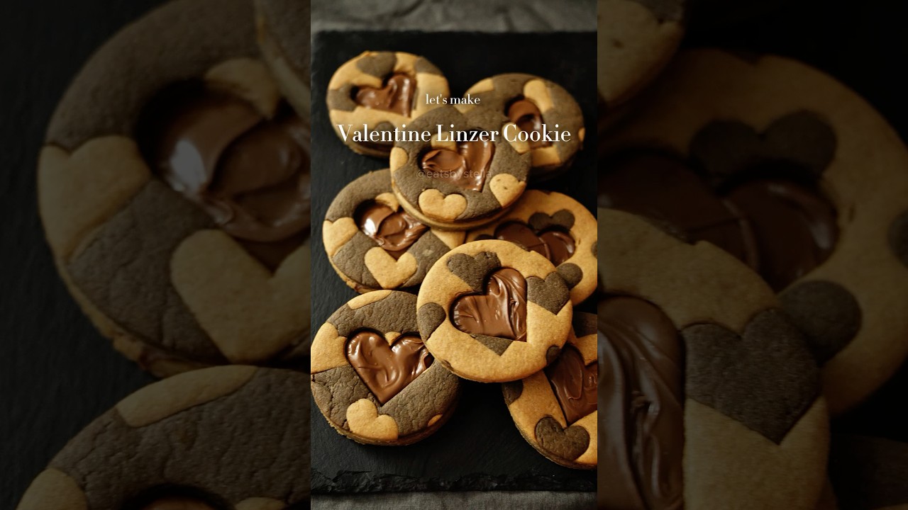 Valentine Linzer Cookie❤️🍫 #recipe #chocolatecookies #cookies #food #valentinesday #linzer
