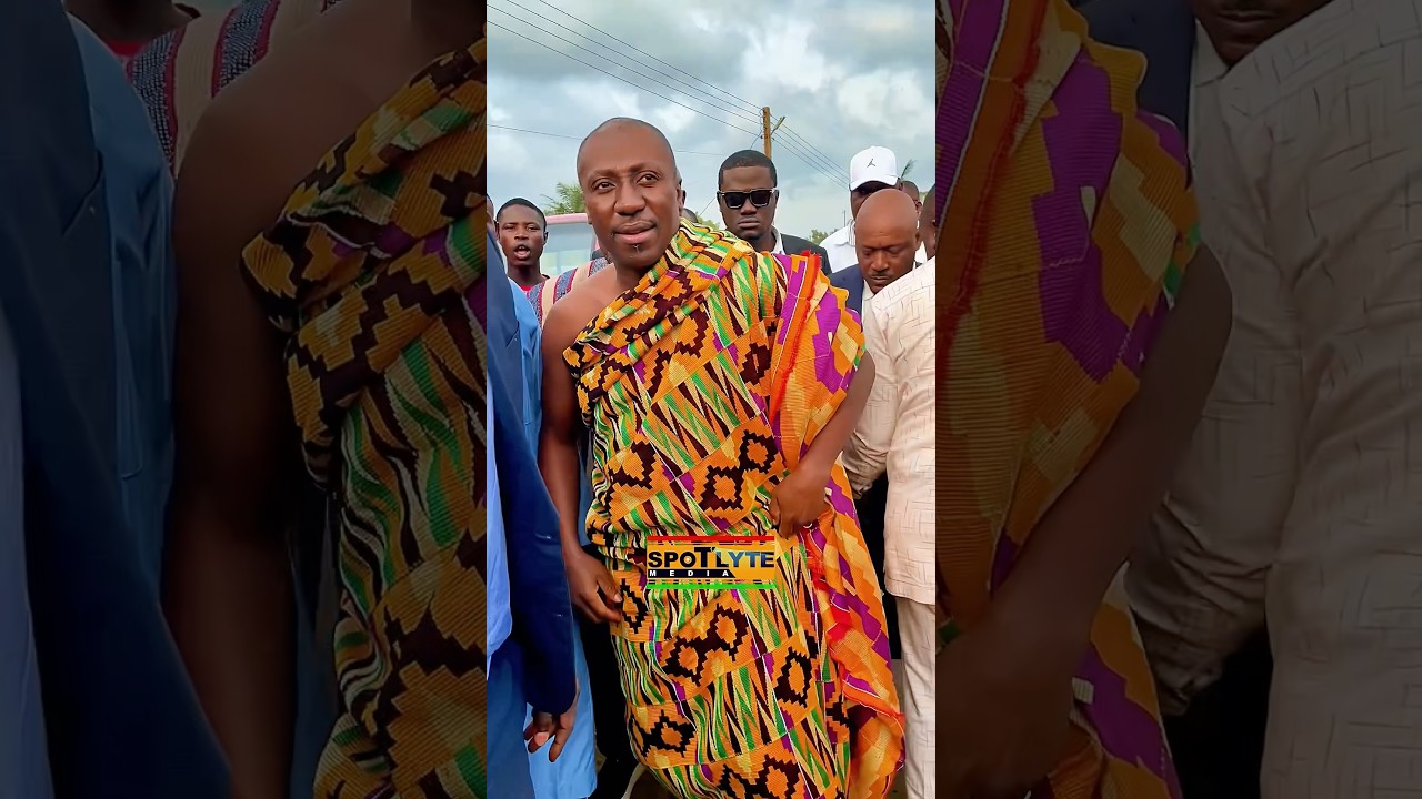 Hon Afenyo Markin commissioned a new ultra-modern ICT and library in his constituency📚Great Job man