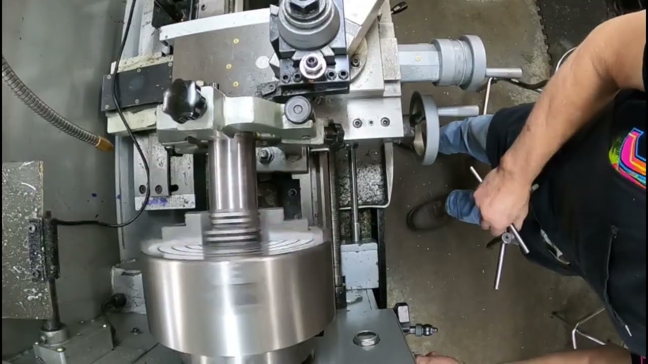 Making the crankshaft for  the Vtwin engine