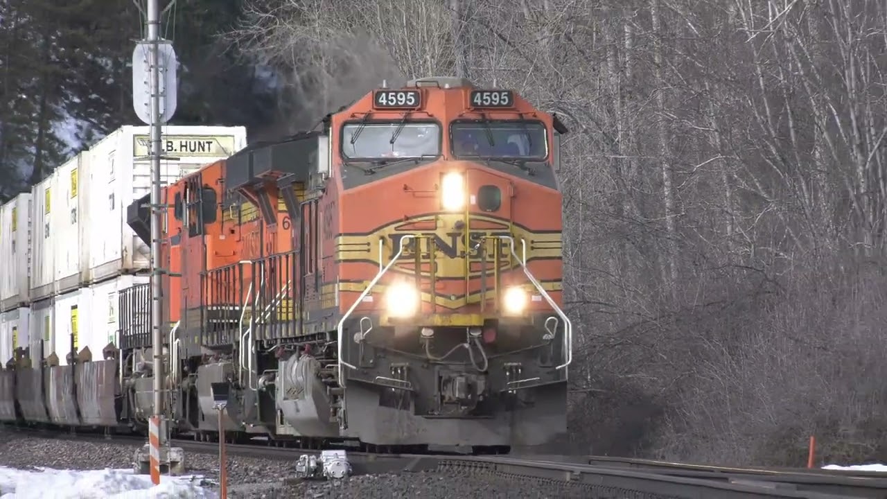 (4K)  Grain Train and a Stack Train at West Ripley