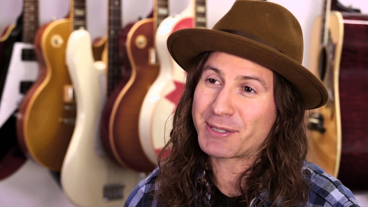Dan Kanter tells Hello! about holidays on the road with Justin Bieber