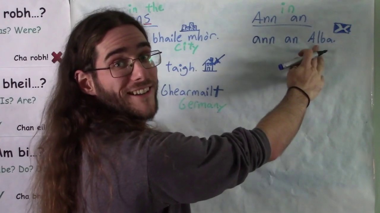 'Anns' or 'Ann an'?