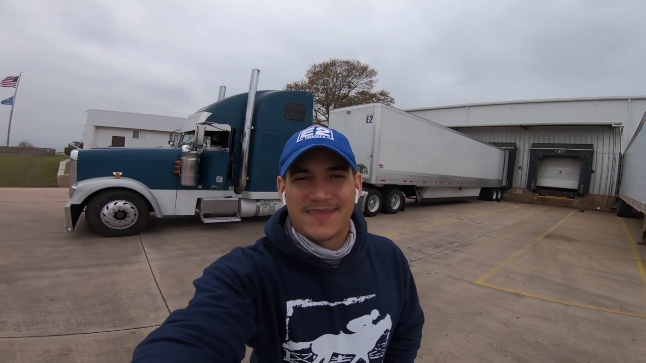 Life on the Road/ Truckers Life - @Eiver2Trucker