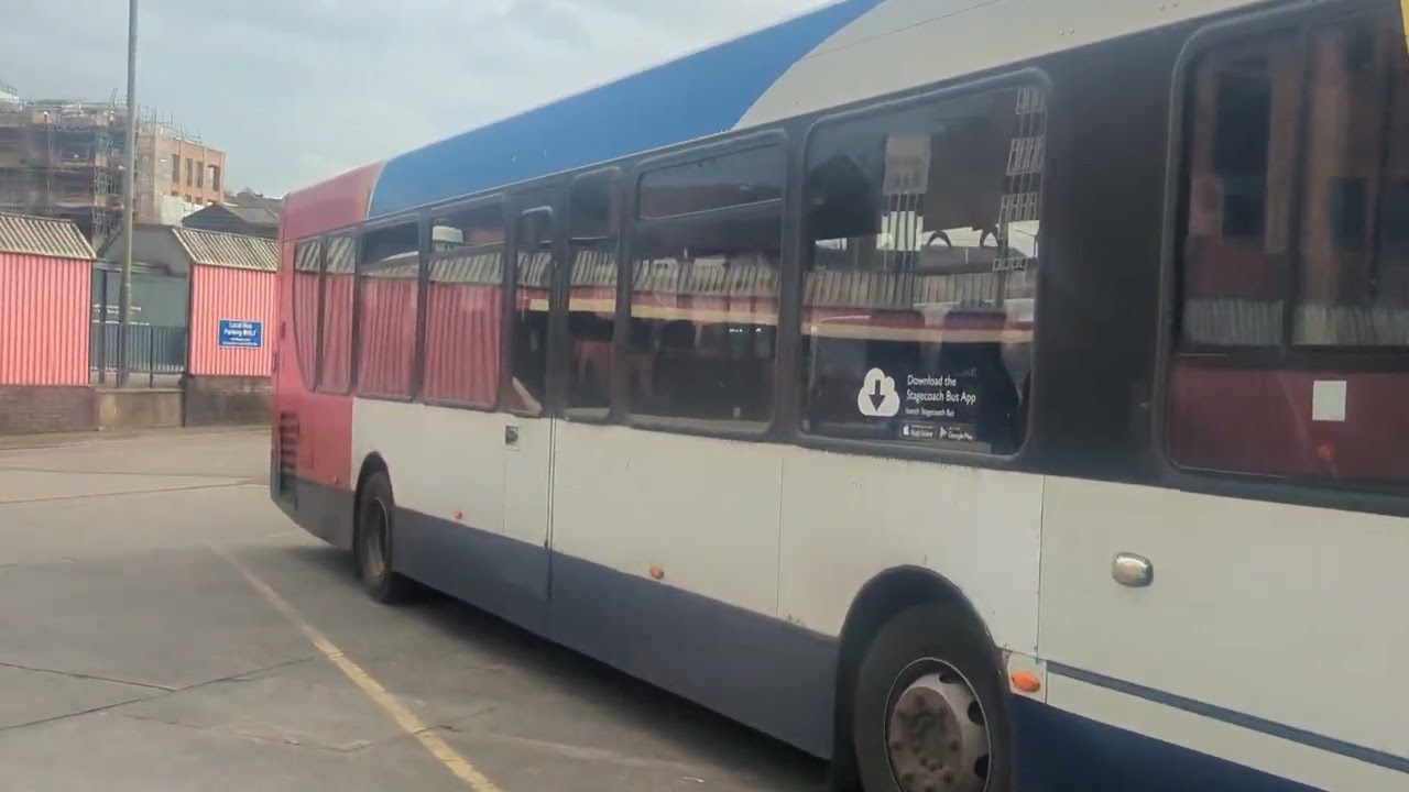 Here is the Stagecoach bus 27828 on the number 63 in Guildford with the 76 livery 