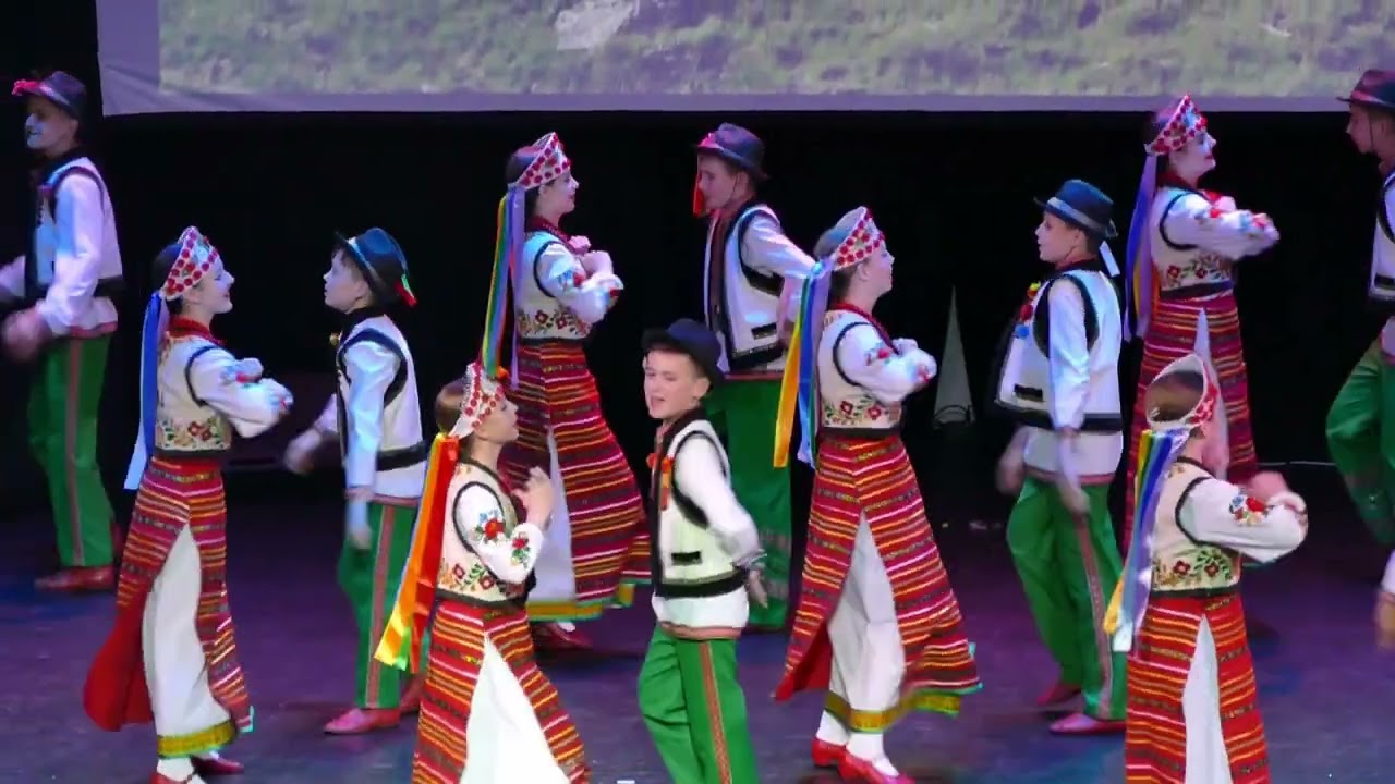 ПОКУТСЬКИЙ ТАНЕЦЬ «ГОЛУБКА»