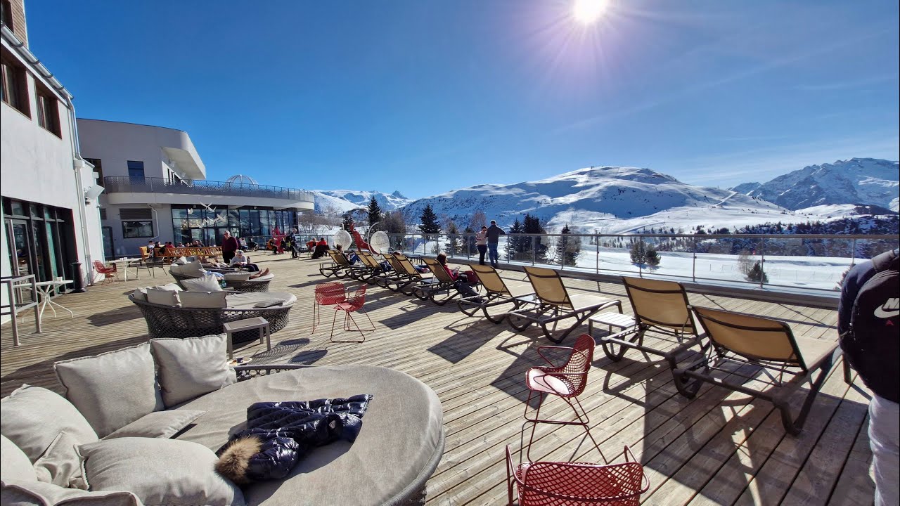 Club Med - Alpe d'Huez - La Folie Douce Mountain Bar