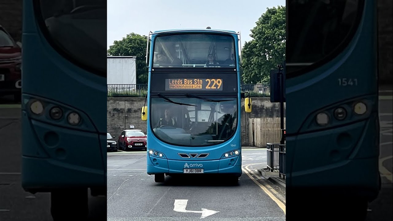 Arriva Yorkshire VDL DB300 Wright Gemini 2 LH 1541 (YJ61 OBR) on the 229