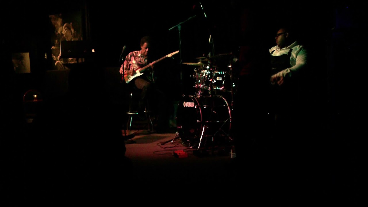 Jef Lee Johnson, Yohannes Tona and Michael Bland at the Artists' Quarter, St. Paul, MN. Part 2