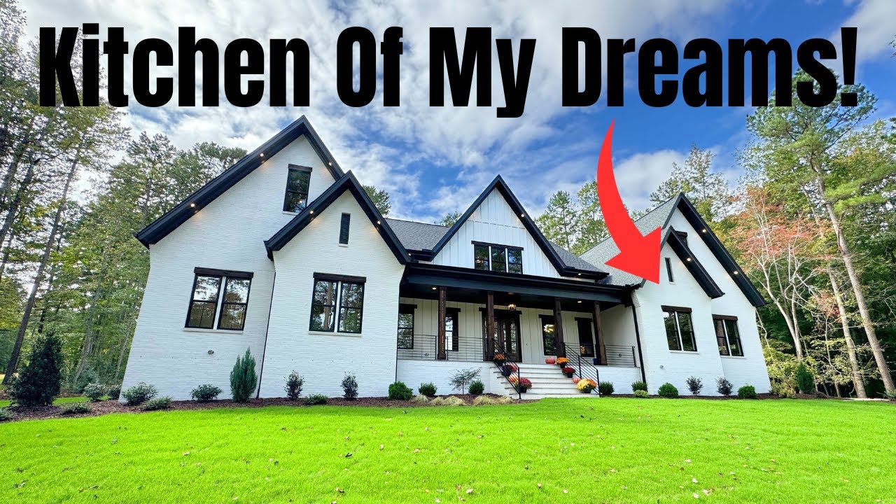 I JUST Found A 5 Bedroom MODERN FARMHOUSE w/ Dream Kitchen & Scullery!