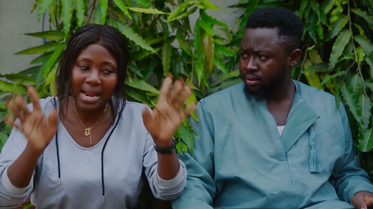 UNE FAMILLE DE OUFF épisode 26 : LE VOYANT