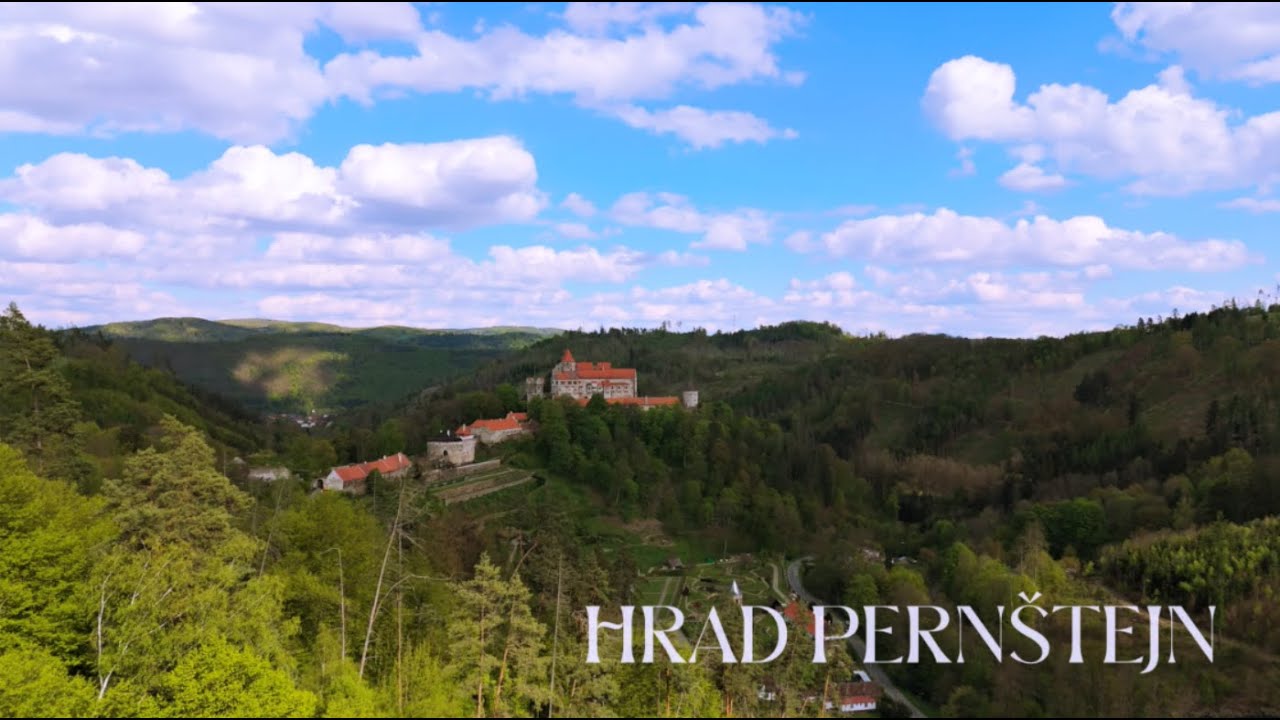 Hrad Pernštejn DJI MINI 4 PRO 4K