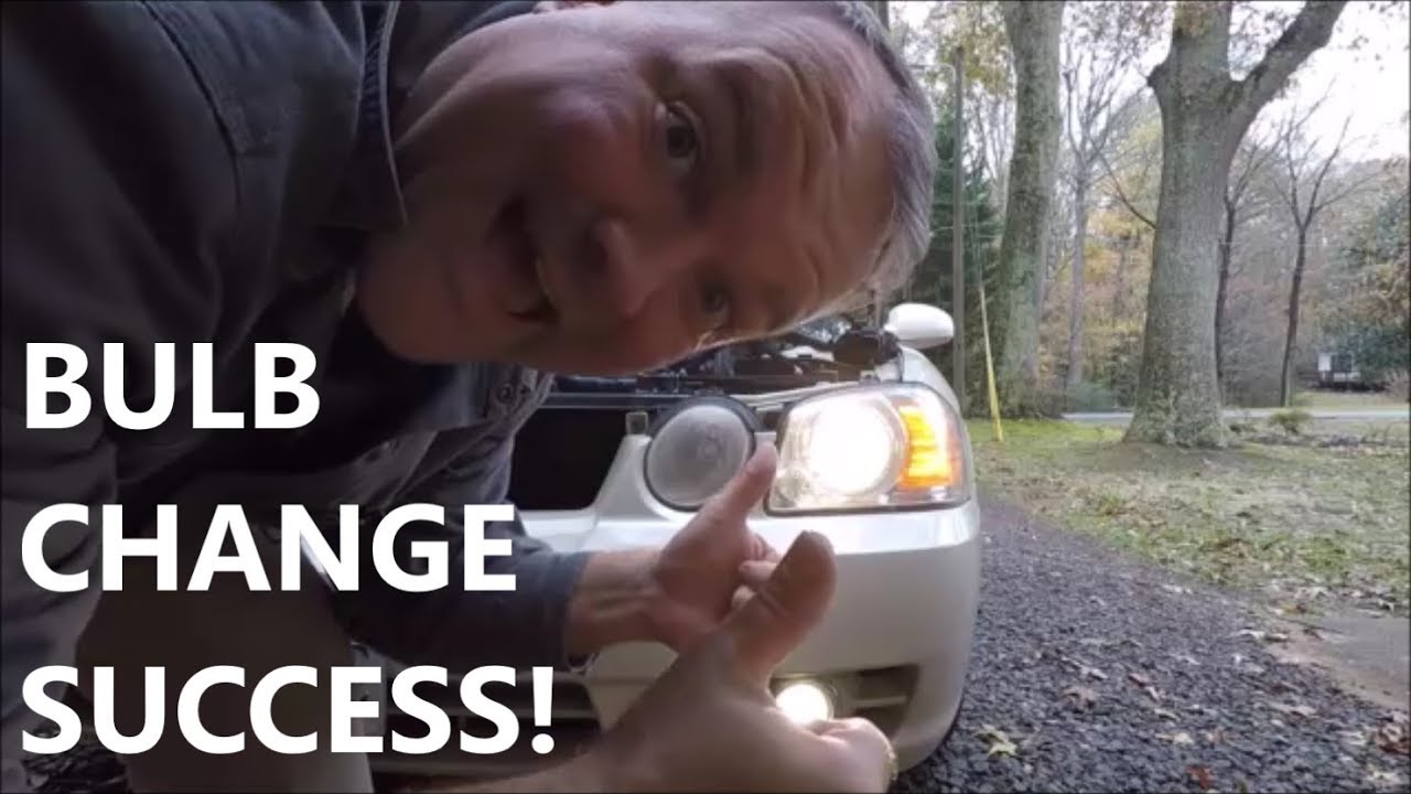How To Change A Headlight Bulb - 2004 KIA Optima