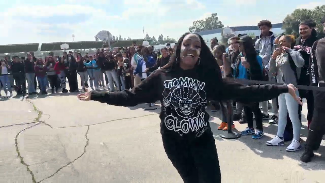 🗣️ DOOOMINGUEZZ HIGH SCHOOL 👀🔥 Come Out & PLAY w/ TSQUAD❕FOLLOW @TOMMYTHECLOWN ON INSTAGRAM!!