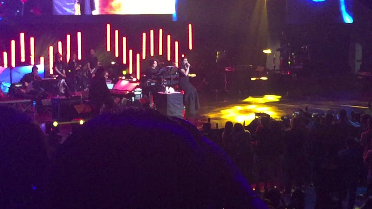 Chandelier / Titanium - Regine Velasquez (Live at SM MOA Arena)