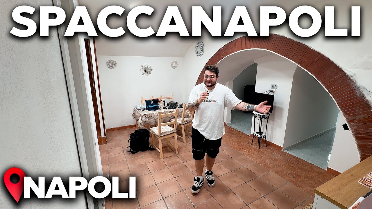 CASA VACANZE super centrale a NAPOLI (accanto Spaccanapoli)