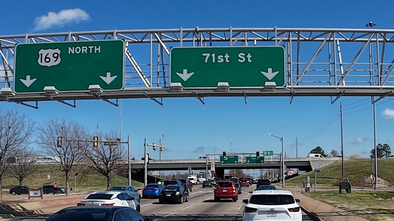 71st Street Driving East through Tulsa from Hwy 75 to Hwy 169