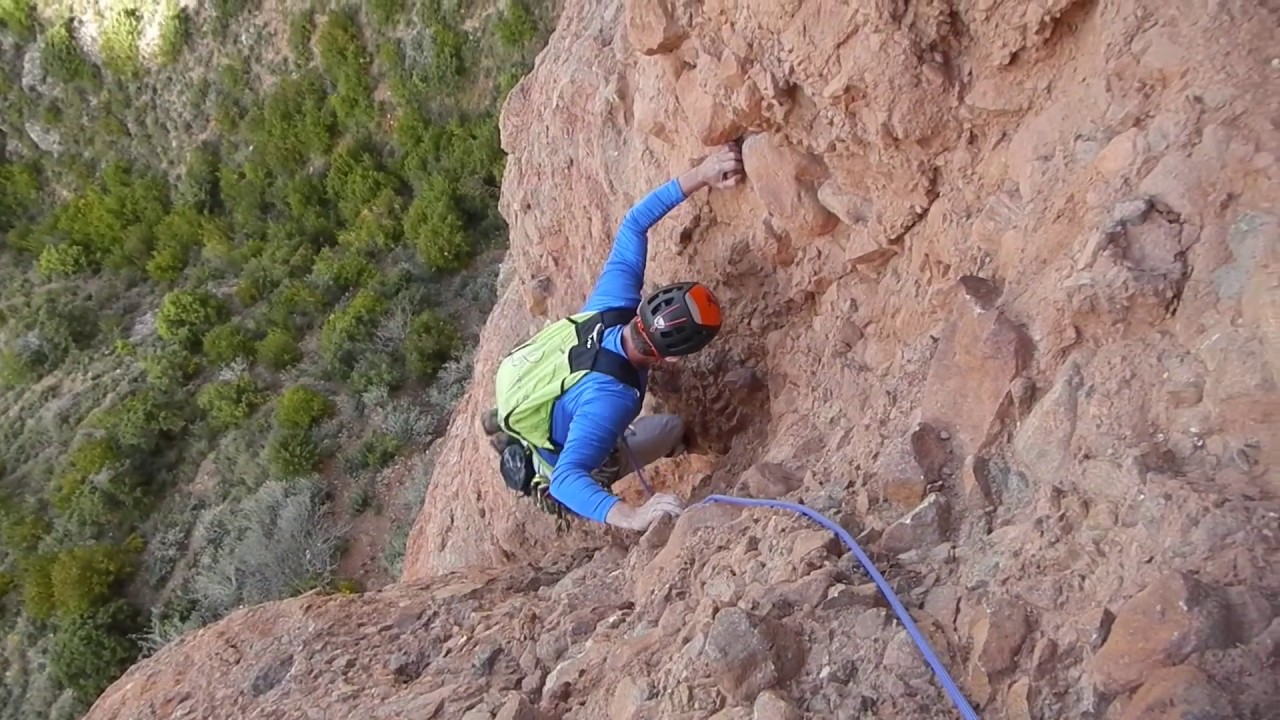 Rock Climbing in Spain: Via Mosquito - La Visera - Mallos de Riglos
