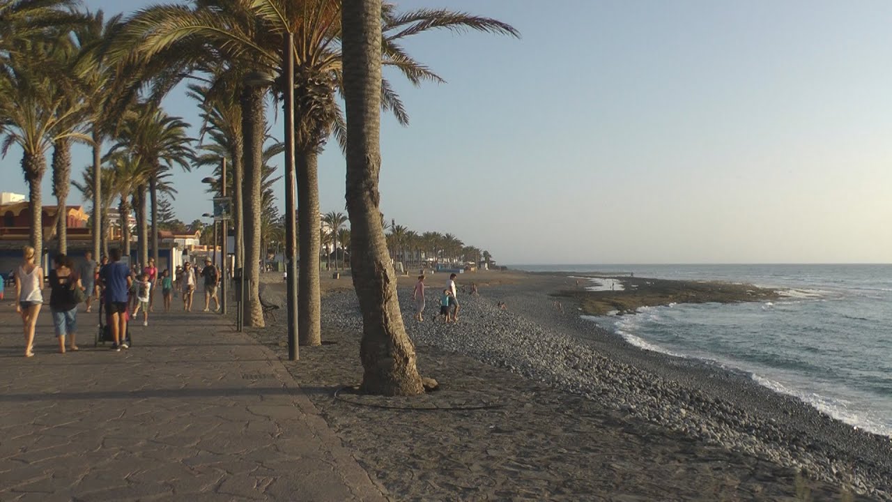 Tenerife - Playa de Las Americas to Los Cristianos Boulevard tour on bike