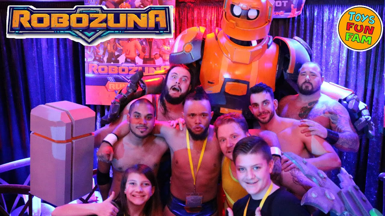 Robozuna Rumble | New Toys | New Roblox Game #Advertisement