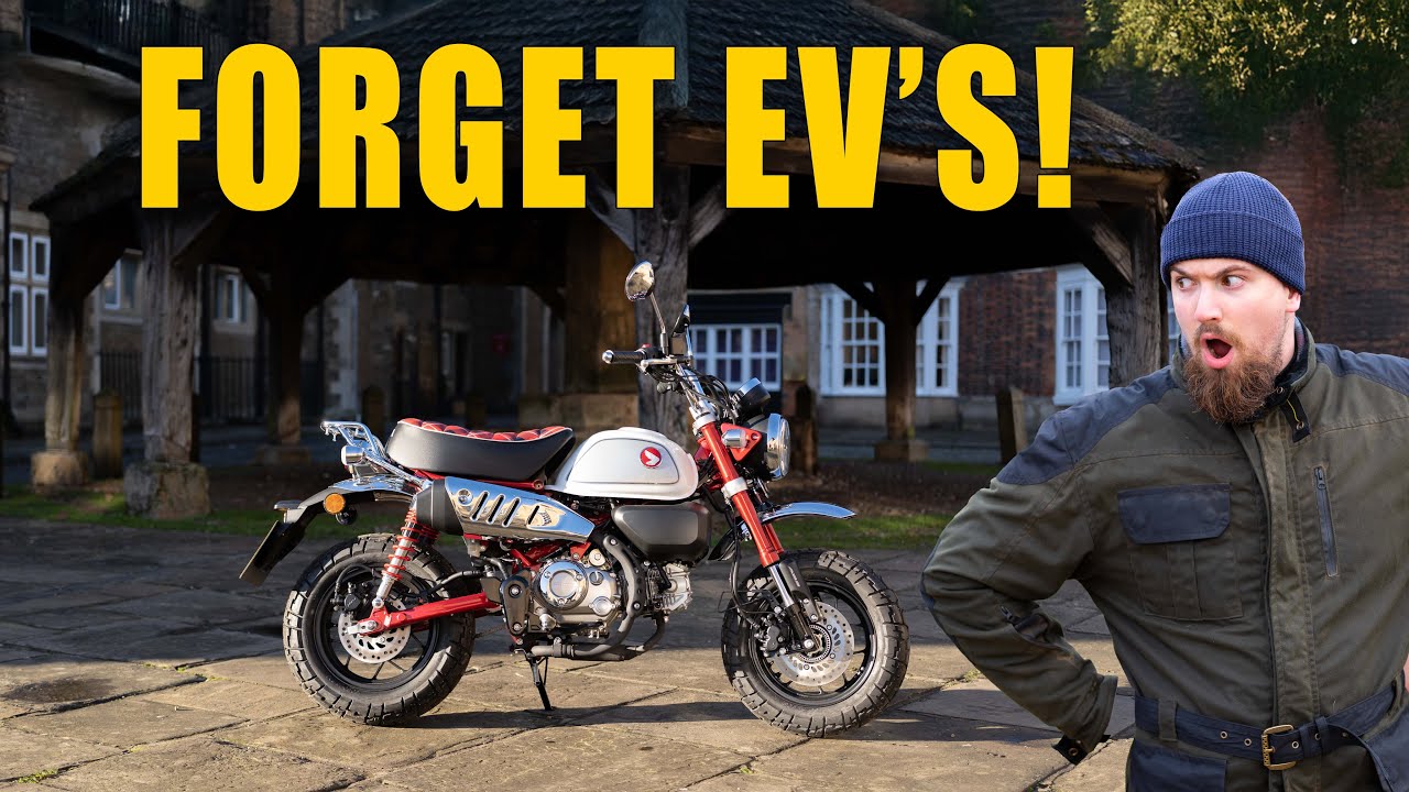 £1 Commute to Work? | The Honda Monkey 125 is a Genius Money Saver!