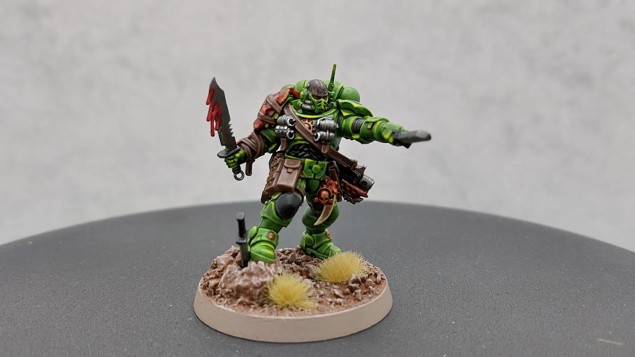 Salamander Space Marine Lieutenant with Combi weapon