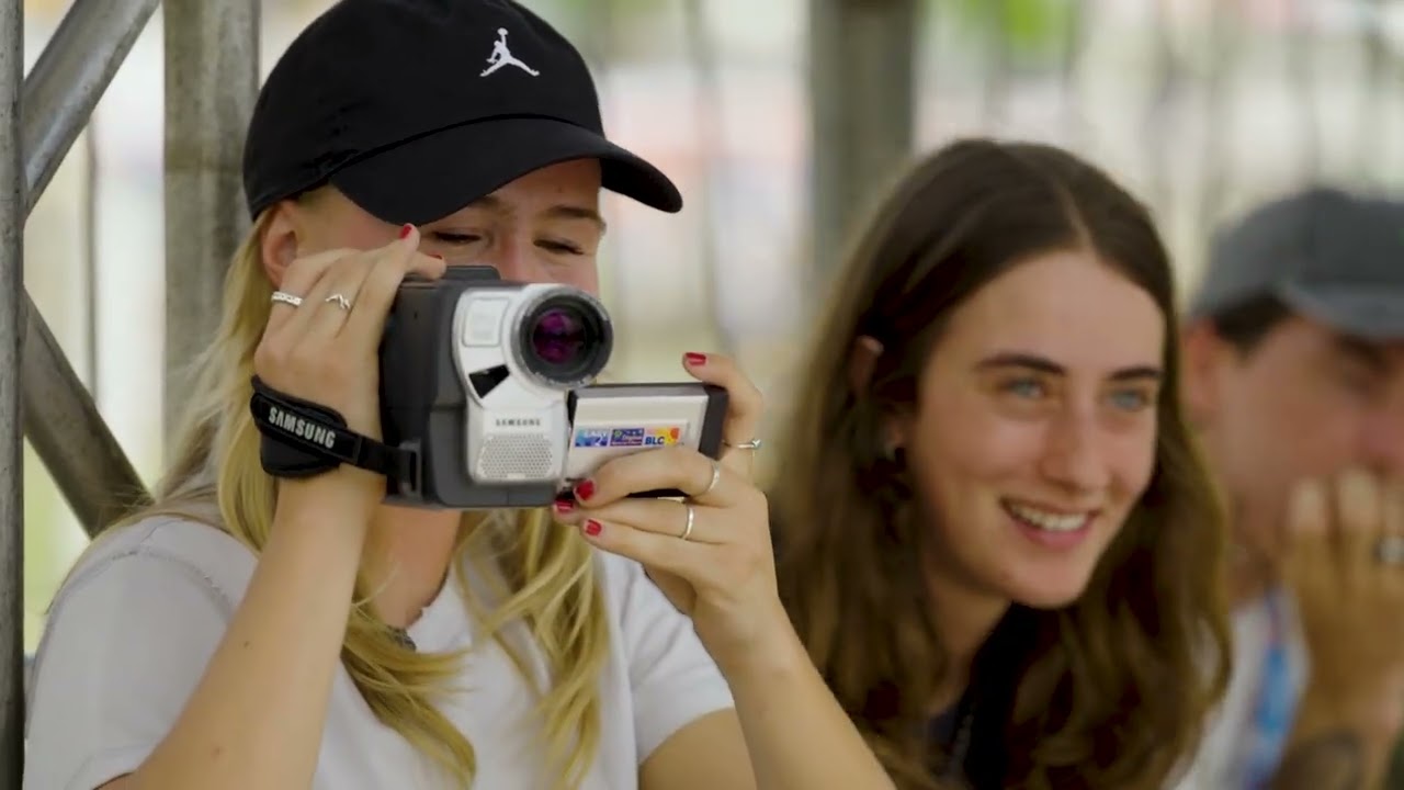 Switching Focus: Keet Oldenbeuving Covers Women's Semifinals at WST São Paulo World Championships!