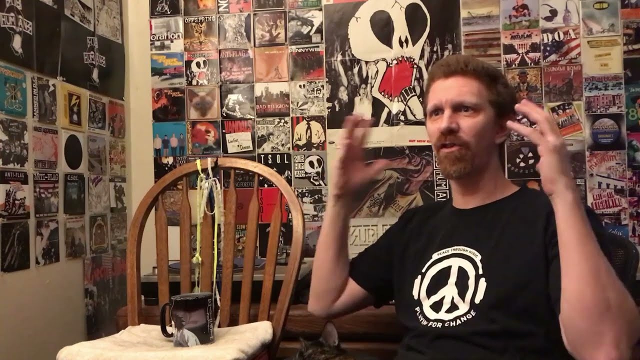 Shnootz - Reaction Video (The Cure - The Figurehead)