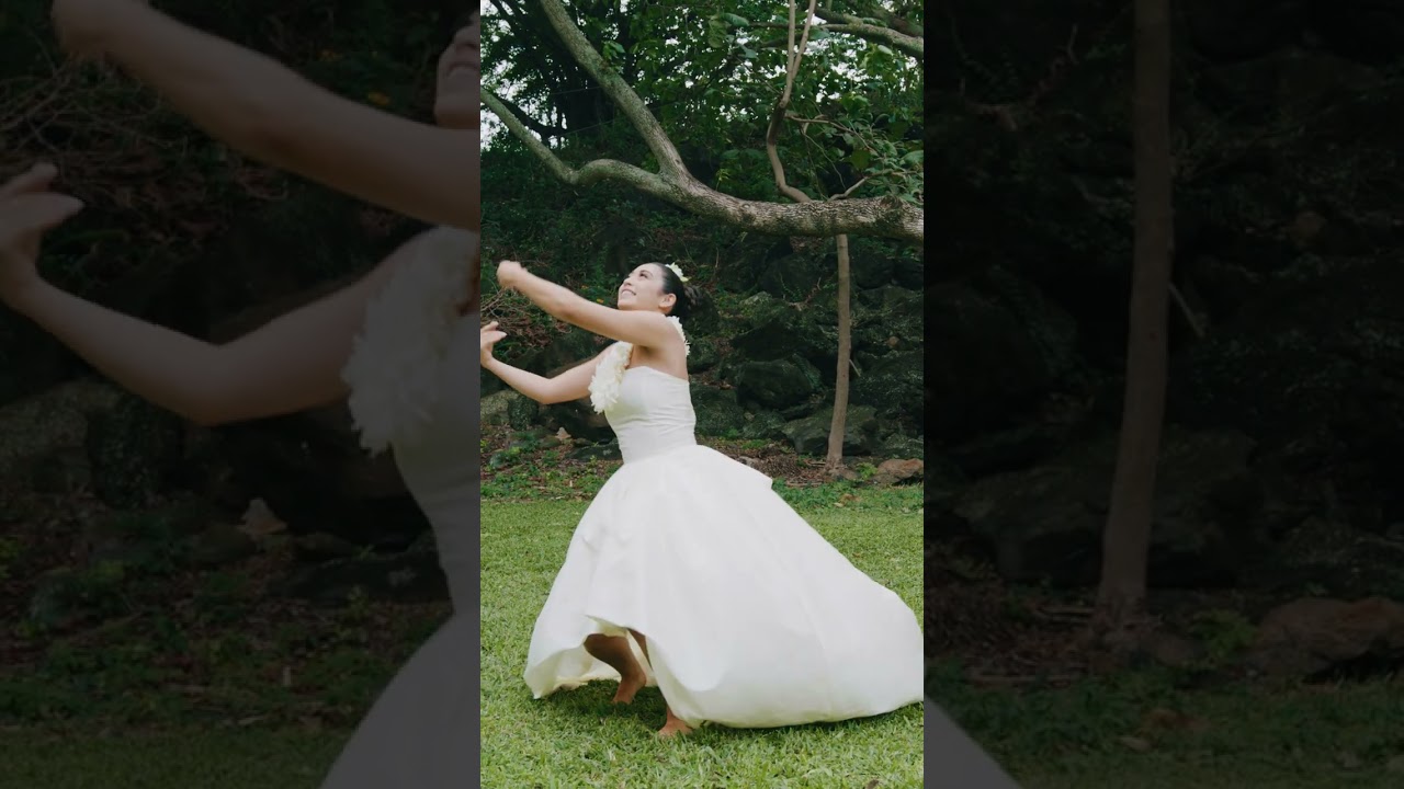 Kalani Pe'a - White Christmas (Music Video)