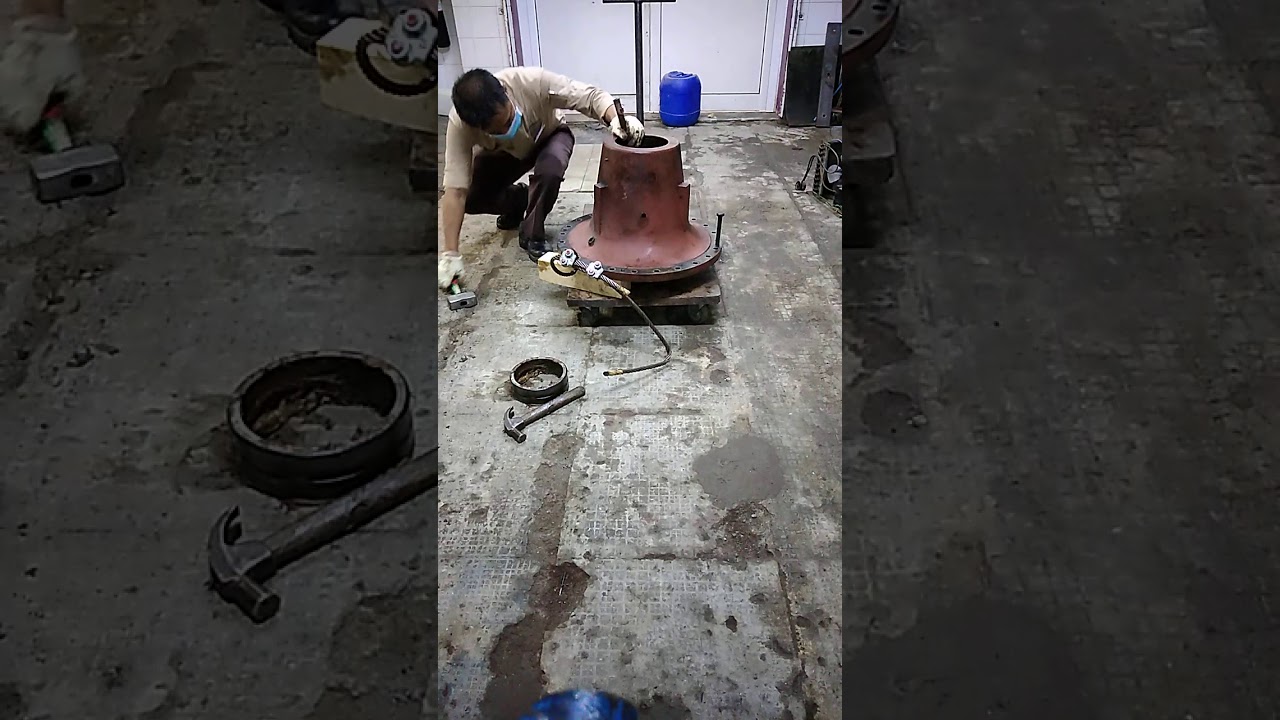 Milnor washing machine replace the bearing (1)