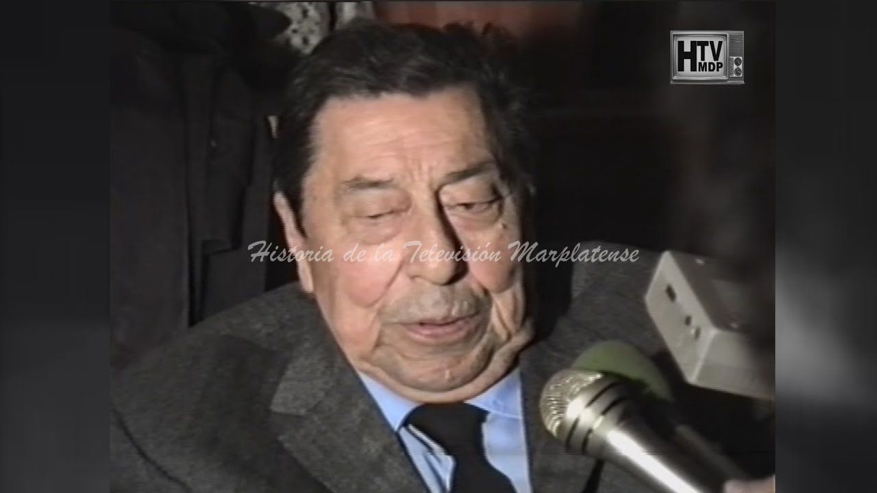 ATAHUALPA YUPANQUI CANTA AUTOR HECTOR ROBERTO CHAVERO EN MAR DEL PLATA