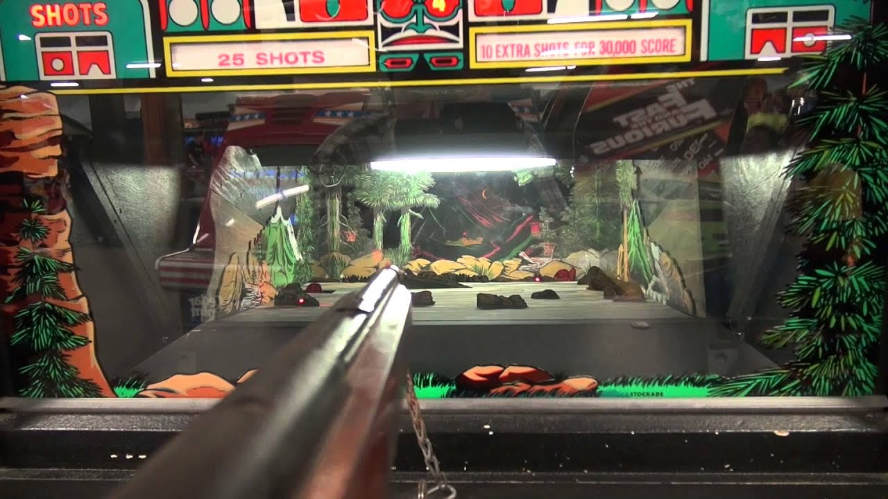 John goes to the Cedar Point Arcade in Sandusky, Ohio - Amusement Park