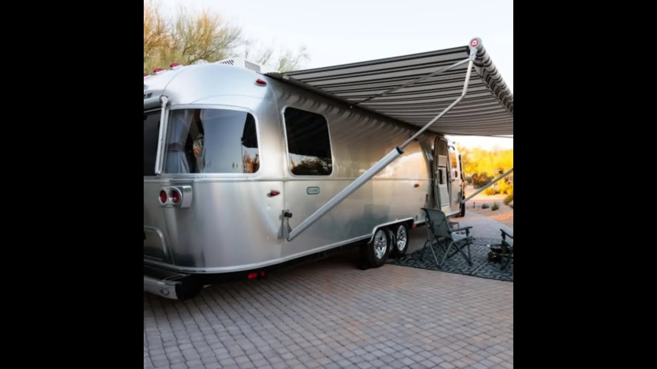 2023 Airstream Classic 30RBQ