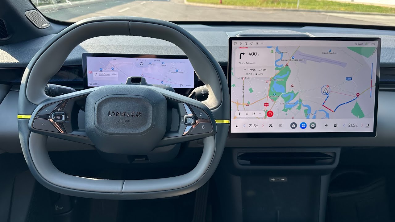 Lynk & Co 02 Multimedia System Review