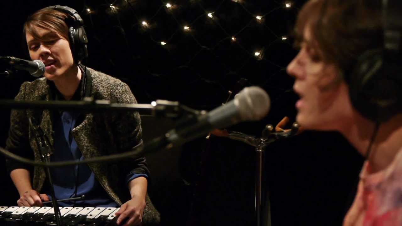 Tegan and Sara - Living Room (Live on KEXP)