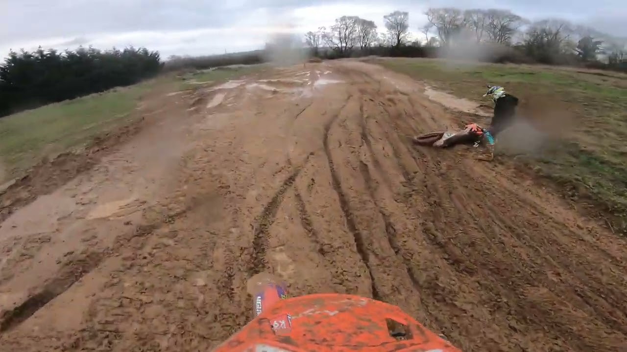This week we battled the weather and rode at the oldest Uk motocross track Weedon MX 4