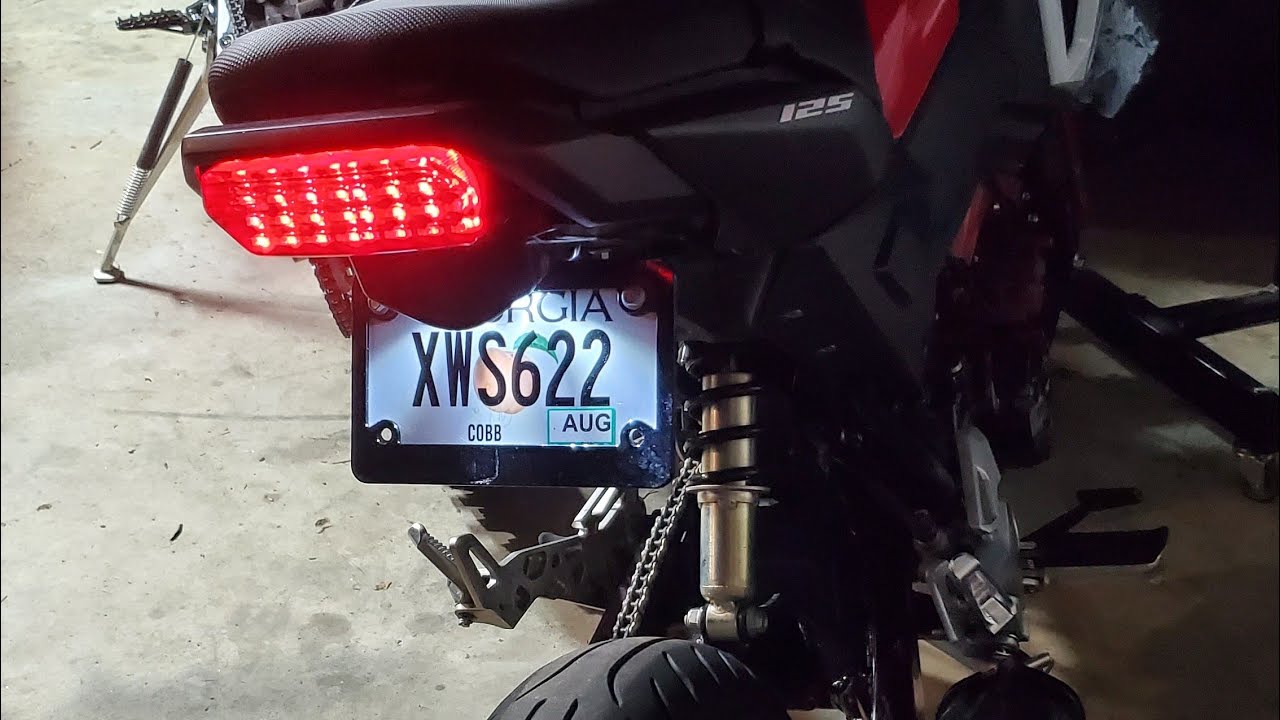 How to wire install connect rear accessory license plate tag light Honda Grom MSX125