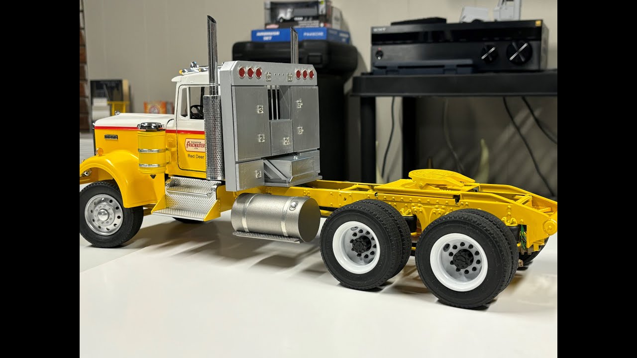 Custom Wheels & Headache Racks For 1/16 Scale Monogram Semi-Trucks From 3D Concepts Ltd.