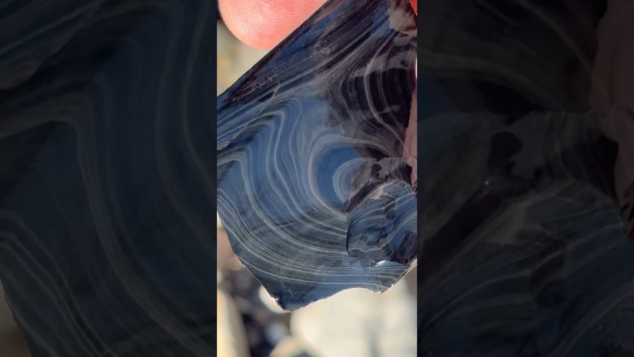 Какие прекрасные узоры на этом обсидиане Glass Mountain!